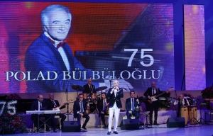 xalq-artisti-polad-bulbuloglunun-yubiley-konsertinden