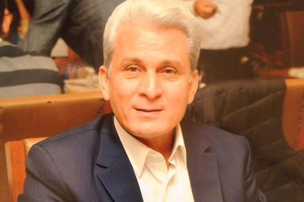 suret-huseynov-teyyarede-vefat-etdi