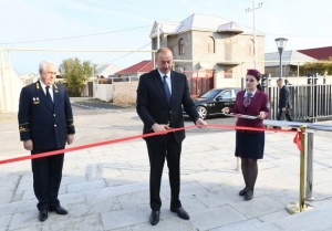 ilham-eliyev-pirsagi-demir-yolu-stansiyasinin-acilisinda-yenilenib