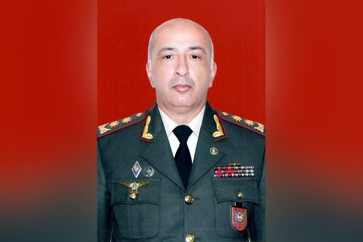 azerbaycanda-daha-bir-general-vefat-etdi-foto