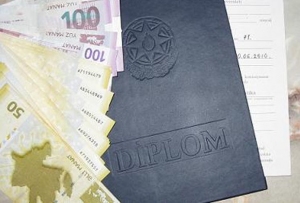 yevlax-1-nomreli-orta-mektebin-direktorunun-diplomu-saxta-cixib-nazir-isine-xitam-verdi