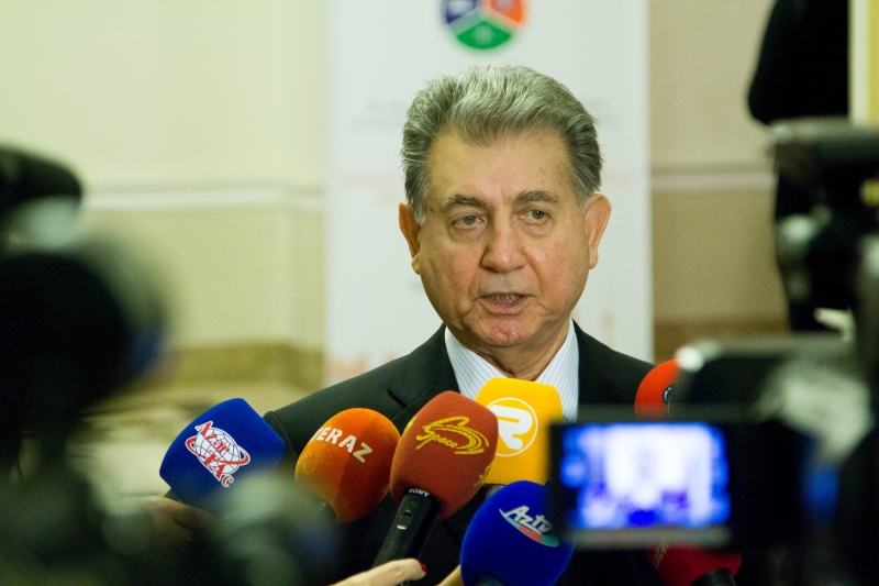 dovlet-alqi-satqi-sistemi-bizi-gulunc-veziyyete-qoyur-akif-elizade