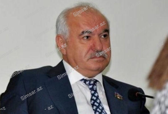 meni-tenqid-edenler-nankor-ve-kor-insanlardir-elton-memmedov