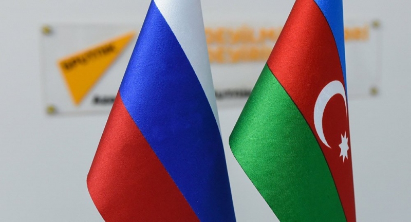 bakida-azerbaycan-rusiya-senaye-emekdasligi-forumu-kecirilir