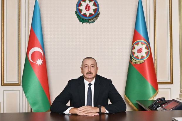 ilham-eliyev-hec-kim-gelib-bize-ders-oxumasin