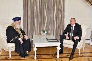 ilham-eliyev-quds-sefardi-ortodoks-bas-ravvinini-qebul-edib
