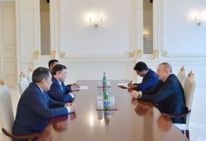 ilham-eliyev-qirgizistan-parlamentinin-sedrini-qebul-etdi