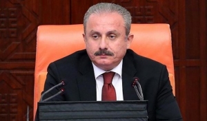 mustafa-sentop-azerbaycandadir
