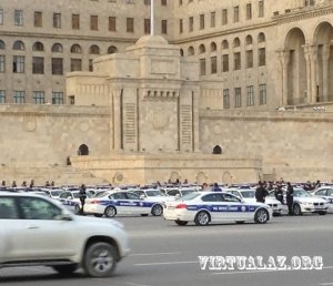 bakinin-butun-dyp-ve-ppx-lari-azadliq-meydaninda-fotolar