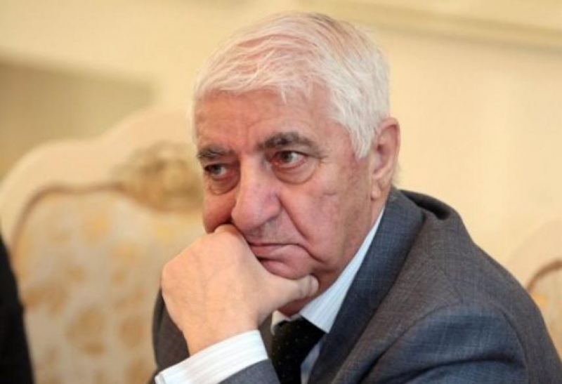 fikret-qoca-vefat-edib