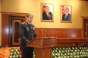 vilayet-eyvazov-kollegiya-iclasi-kecirir