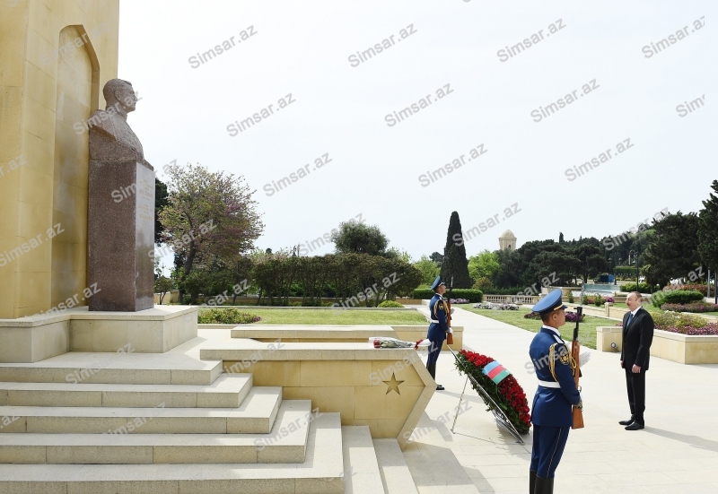 ilham-eliyev-9-may-qelebe-gunu-munasibetile-kecirilen-merasimde