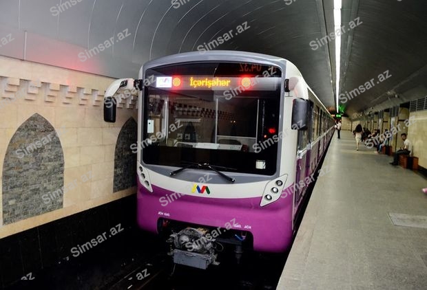 baki-metrosunda-qatarlarin-hereketinde-gecikmenin-sebebleri-melum-olub