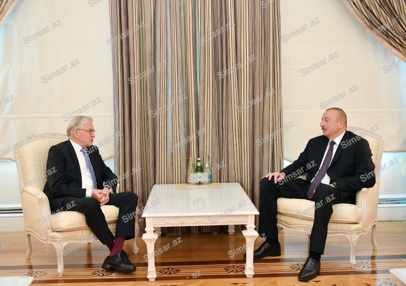 prezident-niderland-azerbaycan-dostluq-qrupunun-sedrini-qebul-edib