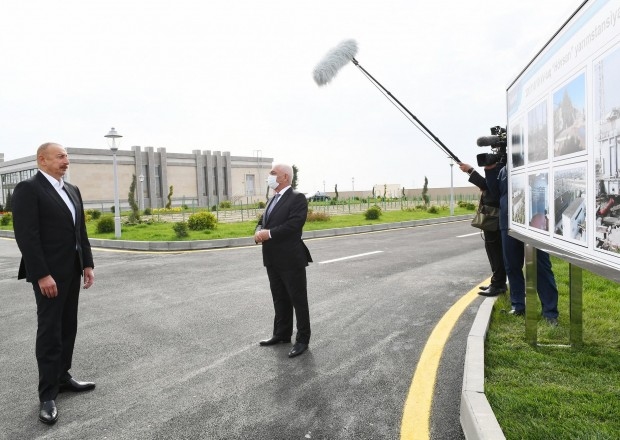 prezident-yarimstansiyalarin-acilisinda-foto