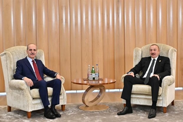 ilham-eliyev-turkiyenin-edalet-ve-inkisaf-partiyasinin-sedrinin-birinci-muavinini-qebul-edib