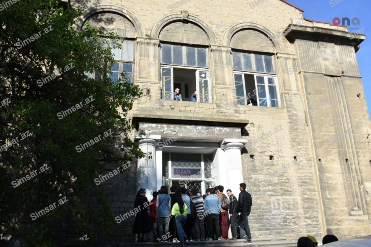 salaam-cinema-bakunun-yerlesdiyi-bina-tarixi-abideler-siyahisinda