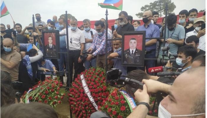 sehid-general-polad-hesimov-defn-edilib
