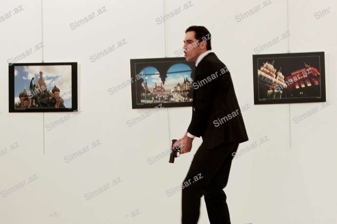 sefirin-olum-anini-ceken-fotoqrafa-mukafat-verildi