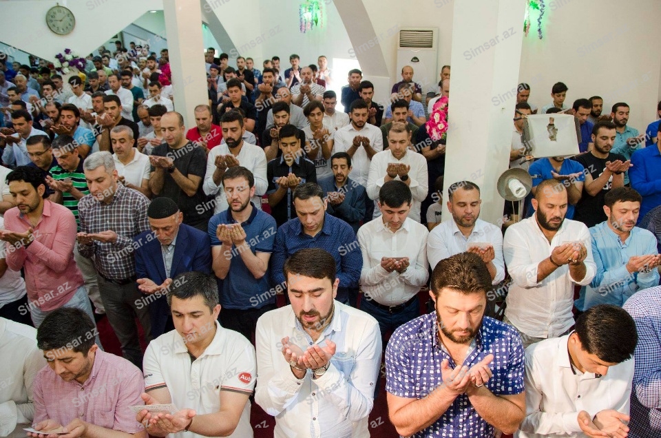 bayram-namazinin-vaxti-aciqlandi