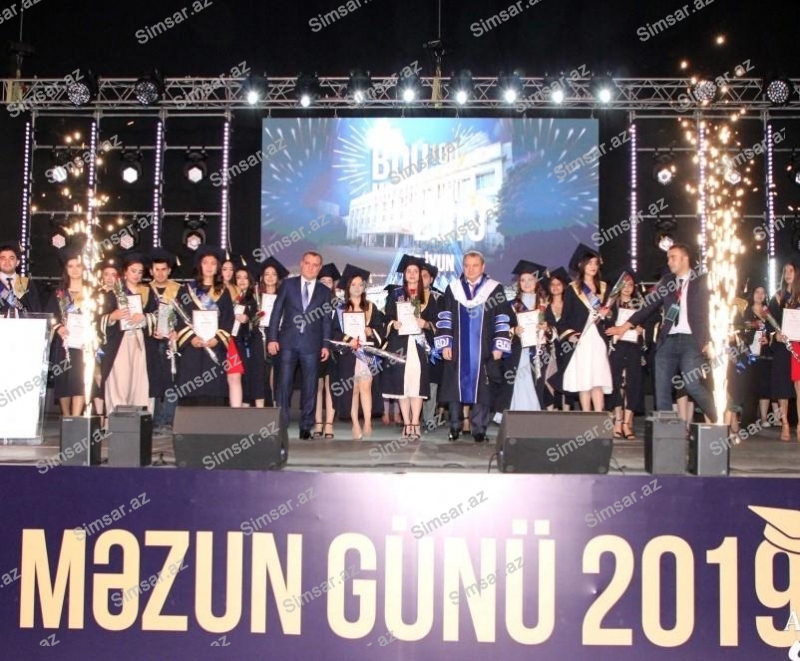 bdu-nun-baku-crystal-hallda-mohtesem-mezun-gunu