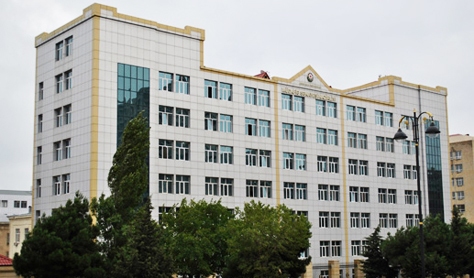 azerbaycanin-herbi-teyinatli-smartfonu