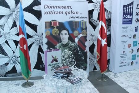 sehid-elihuseyn-memmedova-hesr-olunan-men-eliyem-adli-kitabin-teqdimati-kecirilib