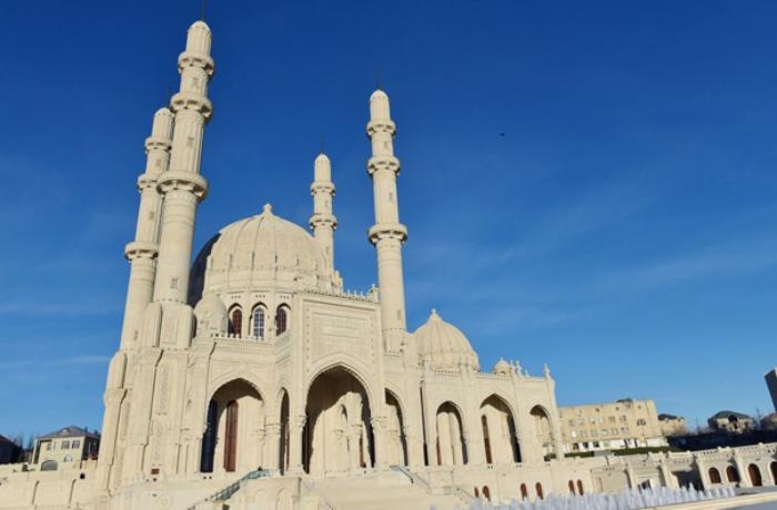 qmi-meherrem-ayi-ve-asura-gunu-ile-bagli-melumat-yaydi
