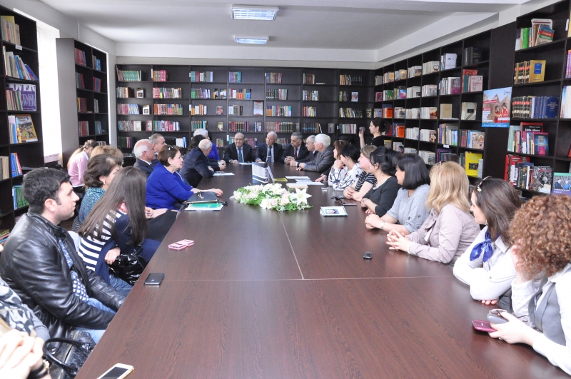 gorkemli-alim-cefer-ceferovun-xatiresi-anildi