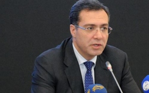 ilham-eliyev-onu-ozune-komekci-teyin-etdi-foto