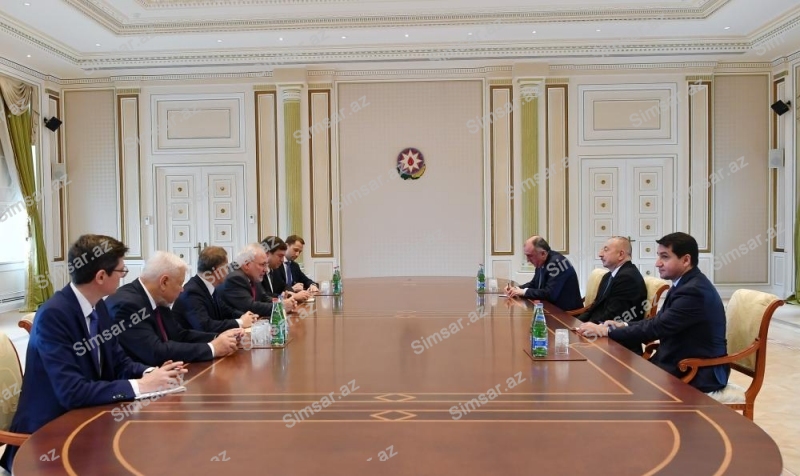 ilham-eliyev-hemsedrleri-qebul-edib