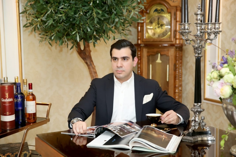 taninmis-bestekar-ve-is-adami-emil-sahin-haqqinda-bilmedikleriniz-foto-video