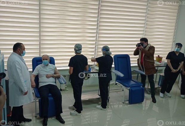 oqtay-sireliyev-ve-ramin-bayramli-peyvend-olundular