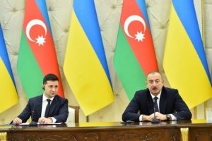 azerbaycan-ukrayna-senedleri-imzalandi