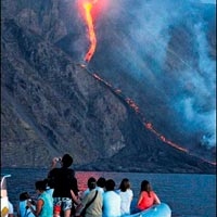 etna-ve-stromboli-yeniden-alovlandi