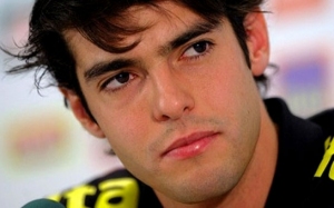 kaka-besiktasa-kecir
