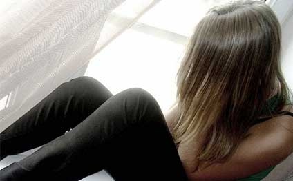 muellim-oz-sagirdini-zorladi-azerbaycanda