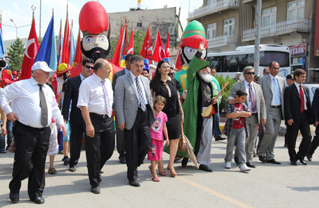 qenire-pasayeva-quotdede-qorqudquot-festivalinda