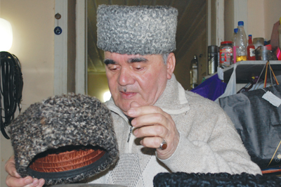 papaqci-kamil-kisinin-kisi-papagi-olar