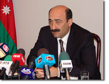 ebulfez-qarayev-mezuniyyetde-hara-uz-tutacaq