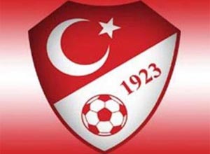 fenerbagca-ve-besiktas-arasinda-oyun-texire-salindi
