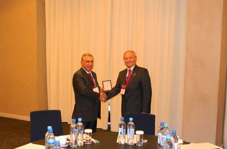 ramiz-mehdiyev-medal-aldi