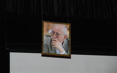 teatr-rejissorlugunun-generali-ile-vida-oldu