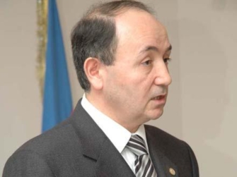 481-belediyye-sedri-mehkeme-qarsisinda