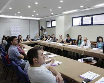 jurnalistler-ucun-telim