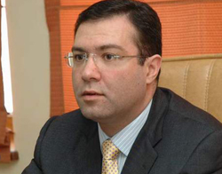 sahmar-movsumov-neft-fondu-vesaitlerinden-62-milyon-manat-gelir-elde-olunub