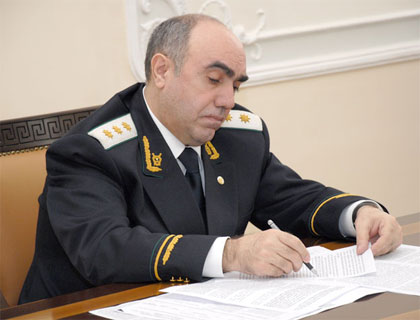 bakinin-iki-rayonuna-yeni-prokuror-teyin-olunub