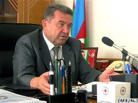 misir-merdanov-2013-cu-ilin-sonuna-qeder-binasi-qezali-ve-pis-veziyyetde-olan-mekteb-qalmayacaq