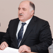 memmed-musayev-coxillik-bitkiler-uzunmuddetli-kreditler-teleb-edir
