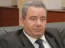 eli-abbasov-rouminq-tarifleri-hele-de-yuksekdir